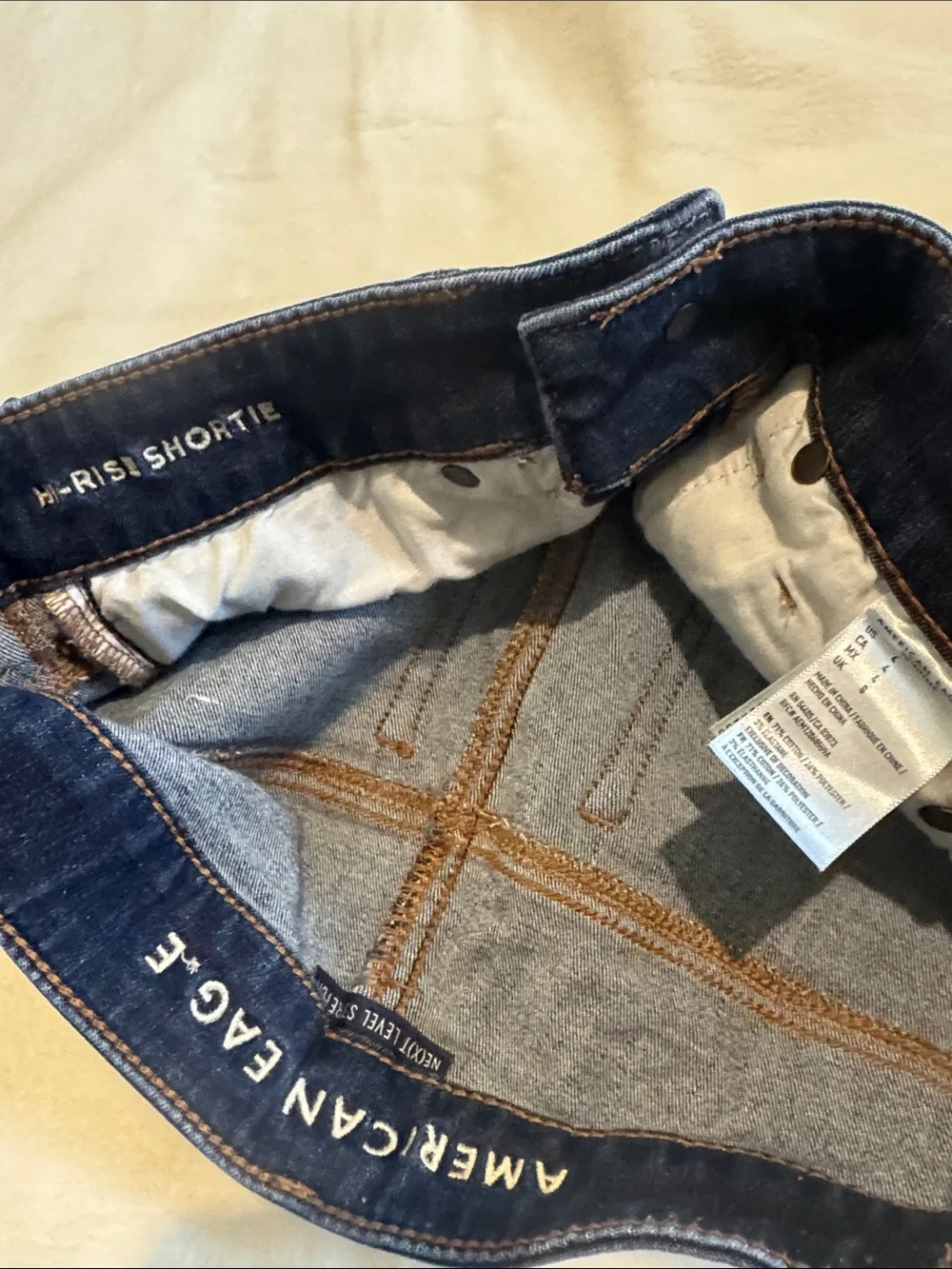 American Eagle Outfitters Hi Rise Shortie Shorts Sz 4